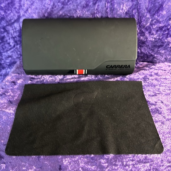 NWOT Carrera Eyeglass Case With Cleaning Cloth - Picture 7 of 7